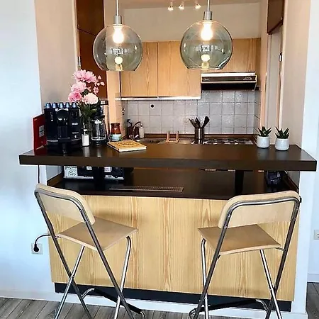 Grosses Appartement Mit Aussichtsbalkon Ludwigsburg Eksteriør billede